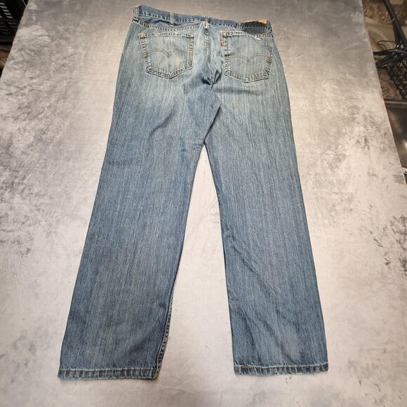 Levi's 559 Jeans Mens 38x30 Blue Relaxed Straight Denim Light Wash Faded Zip Fly - Picture 10 of 11